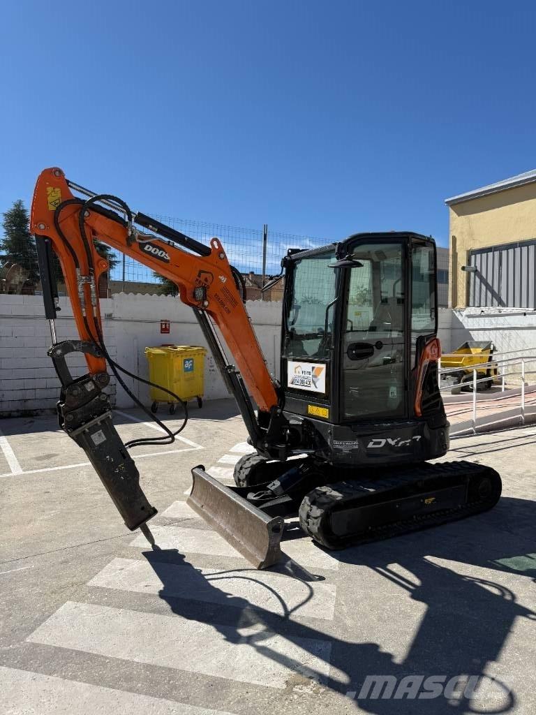 Doosan DX 27 Z Mini pelle < 7t
