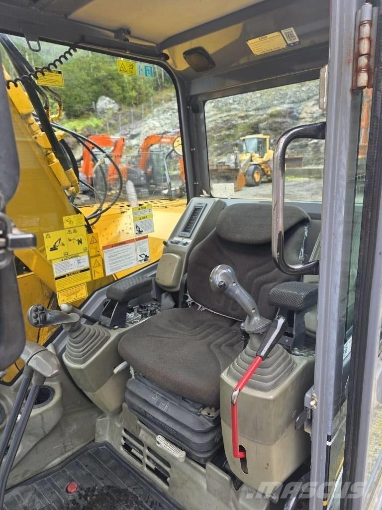 Kato HD 308 US Mini pelle 7t-12t