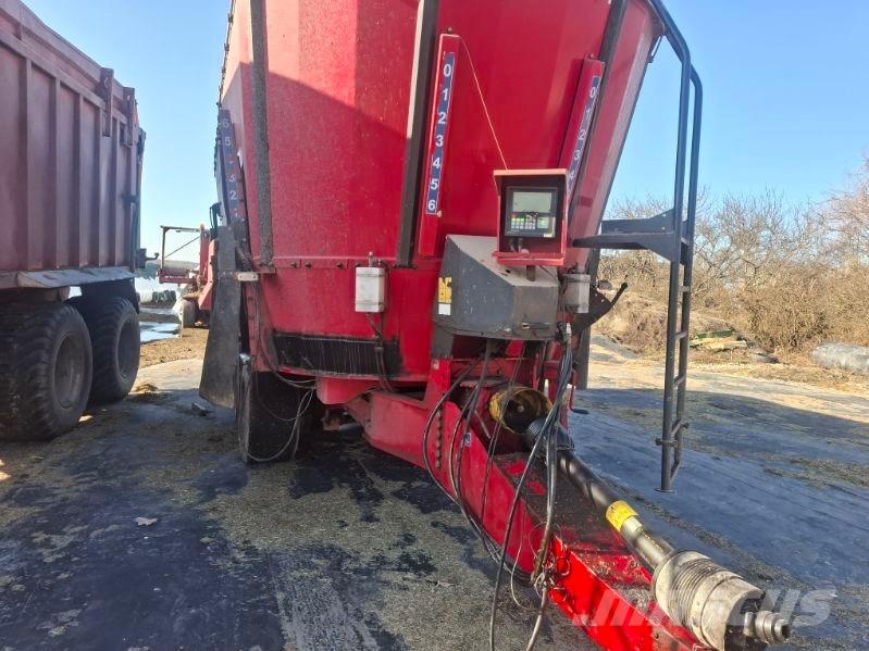 JF FEEDER VM 38 Bac, râtelier