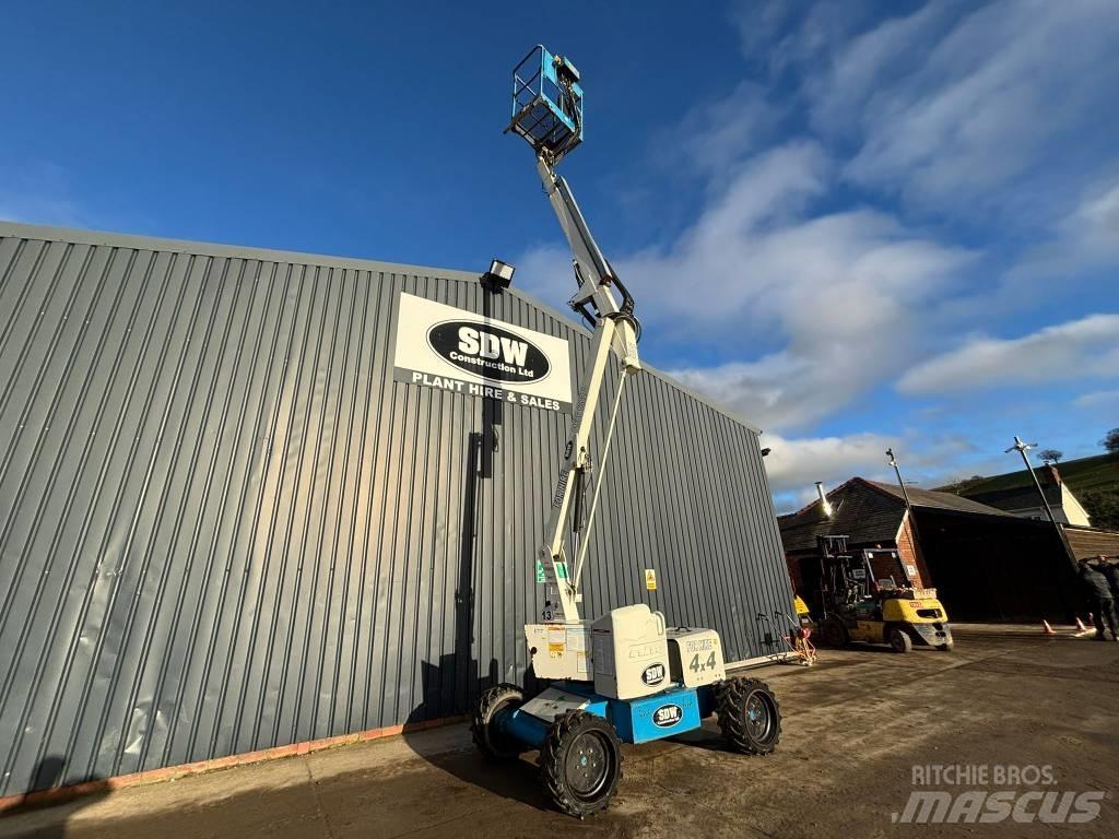 Niftylift HR 12 Nacelles articulées