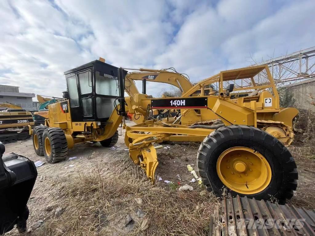 CAT 140 H Niveleuse