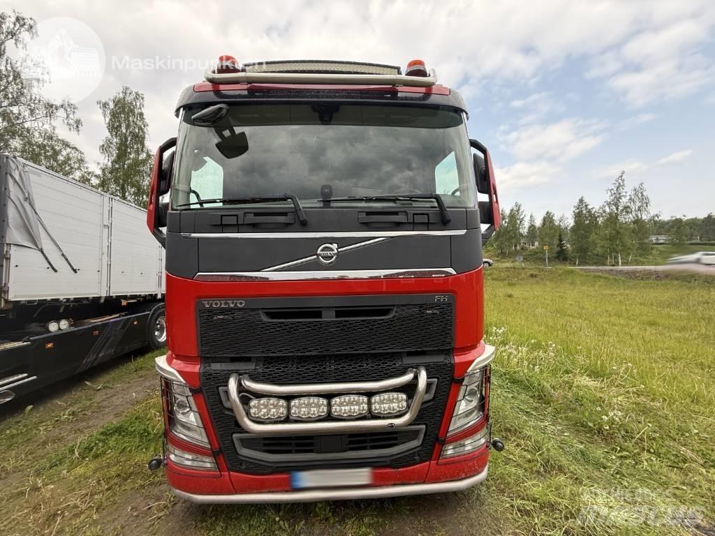 Volvo FH 540 EKIPAGE Camion benne