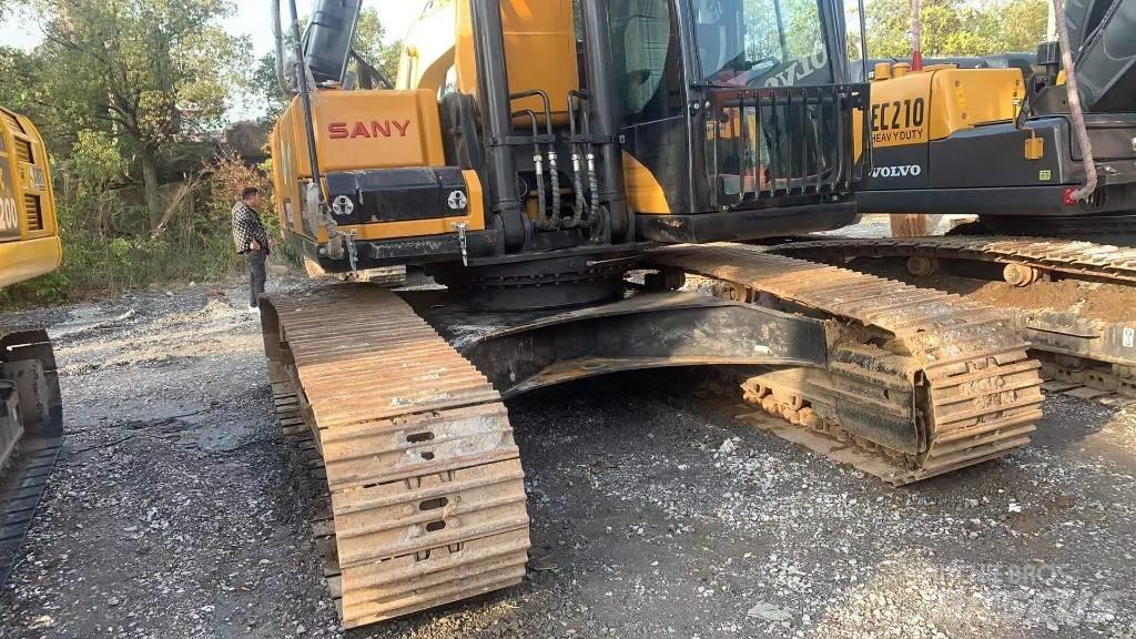 Sany SY 235 Pelle sur chenilles