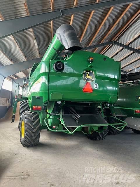 John Deere S 670 i Moissonneuse batteuse
