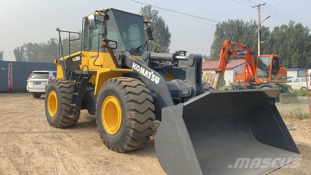Komatsu WA 380-6 Chargeuse sur pneus