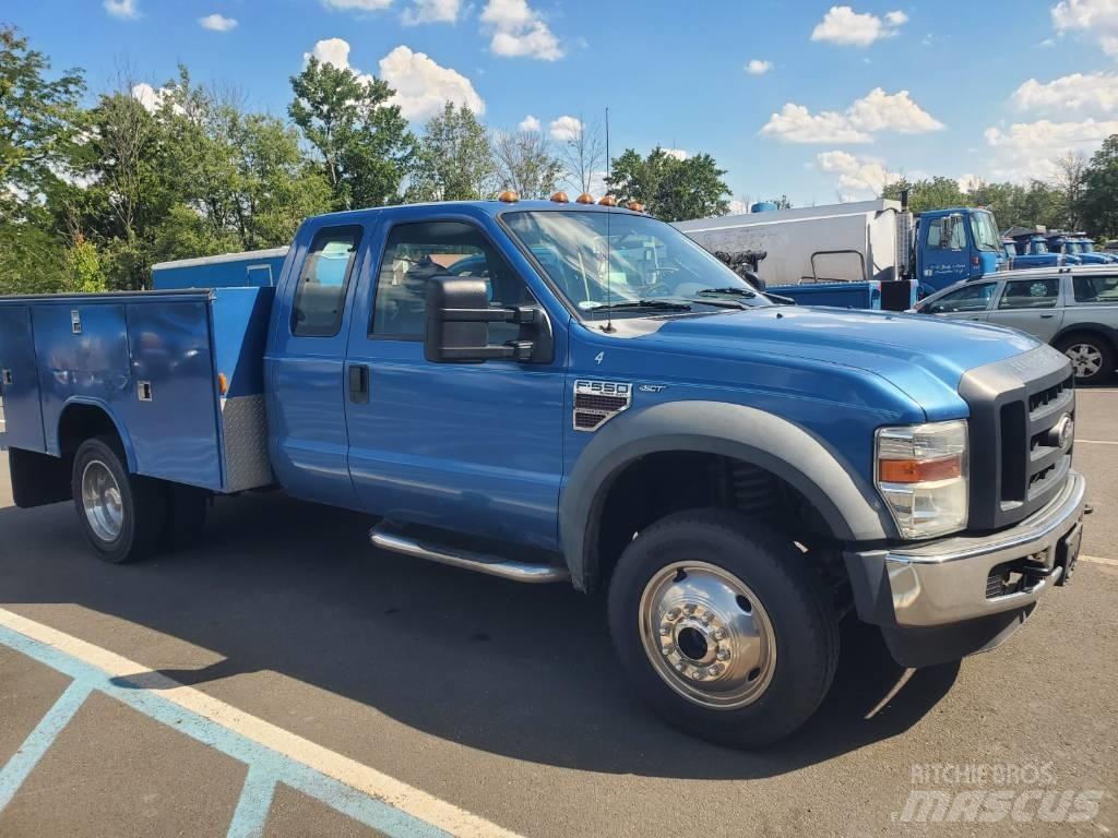 Ford F 550 XL Camions et véhicules municipaux