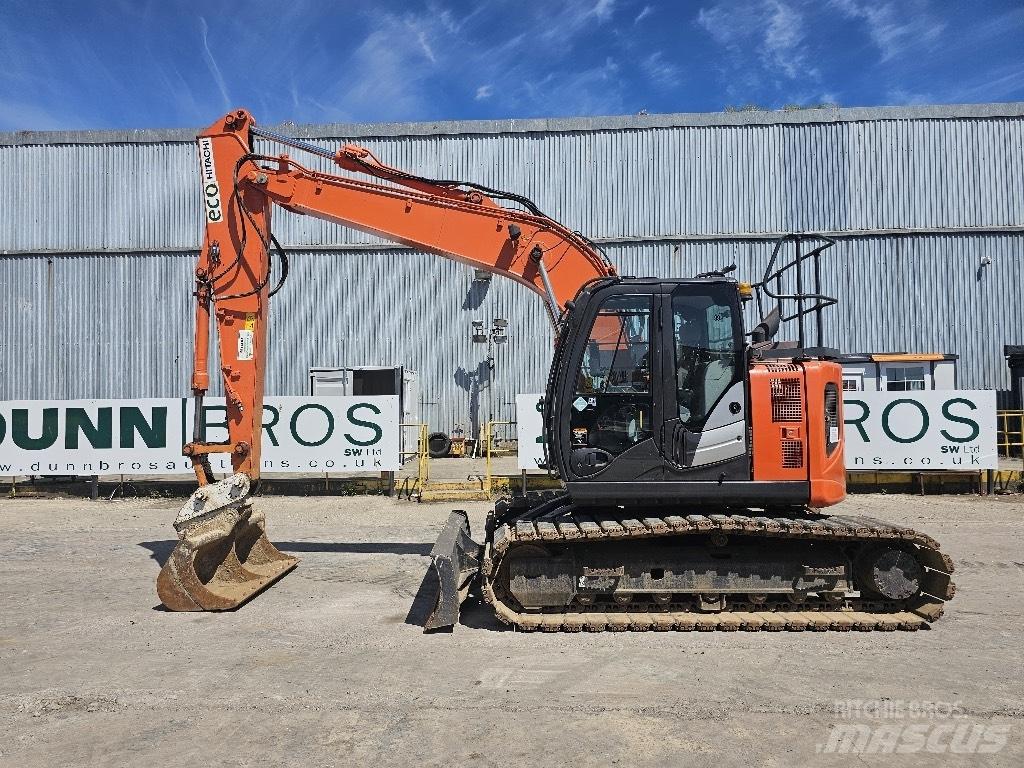 Hitachi ZX 135 US-6 Pelle sur chenilles