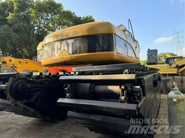 CAT 320 C Pelles amphibies