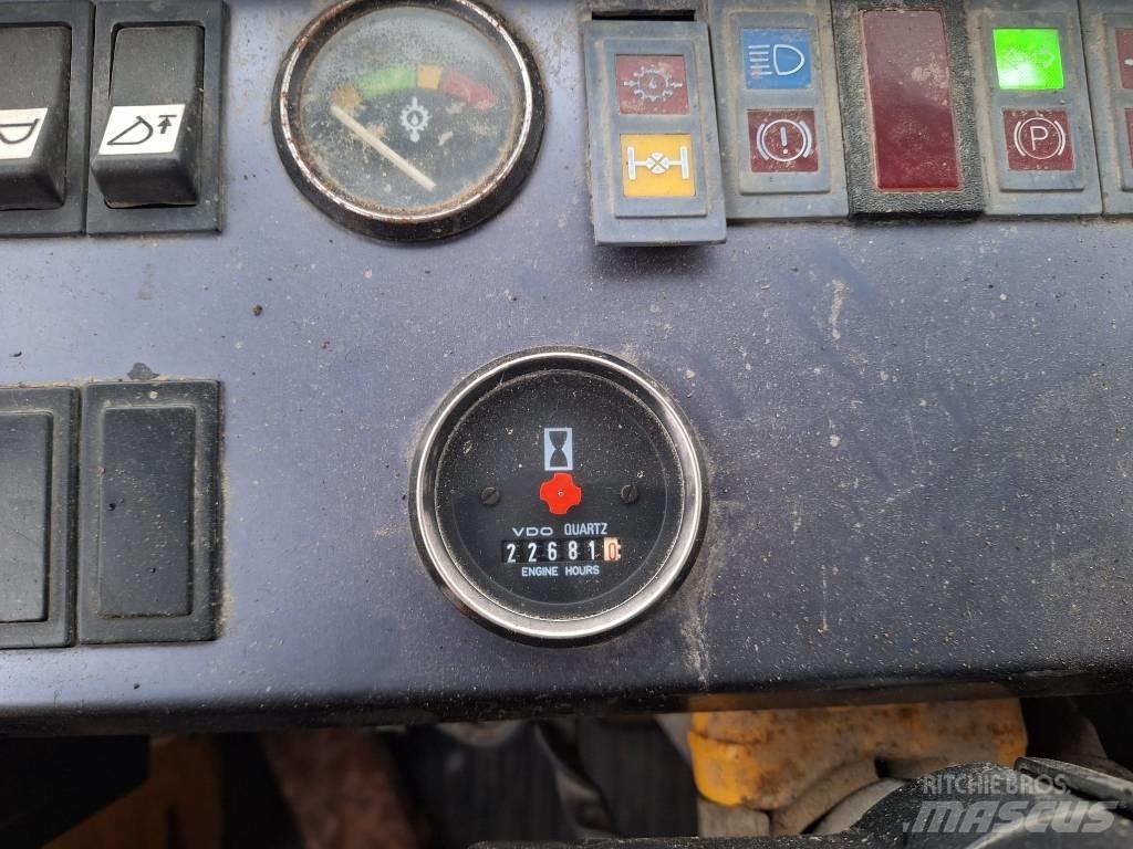 Volvo BM 4500 Chargeuse sur pneus