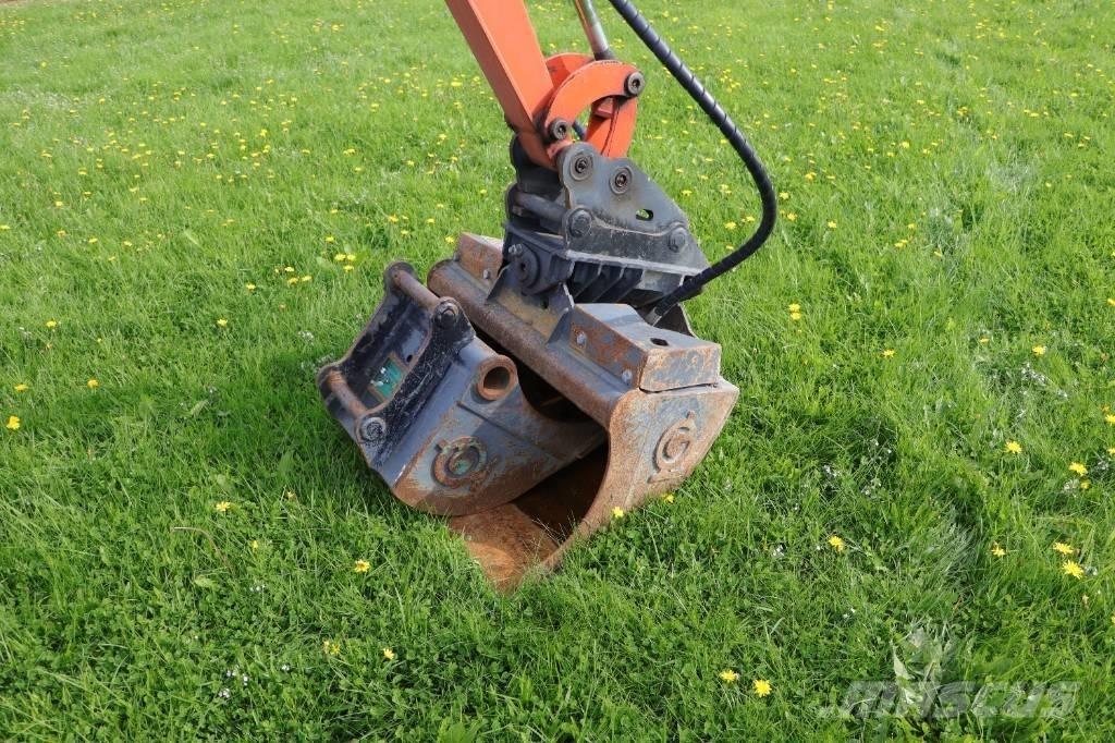 Kubota U10-3 Mini pelle < 7t
