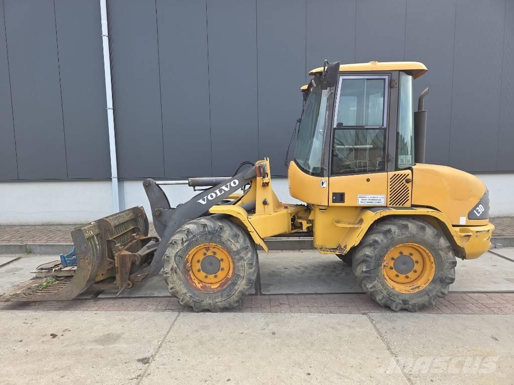 Volvo L 30 B Chargeuse sur pneus
