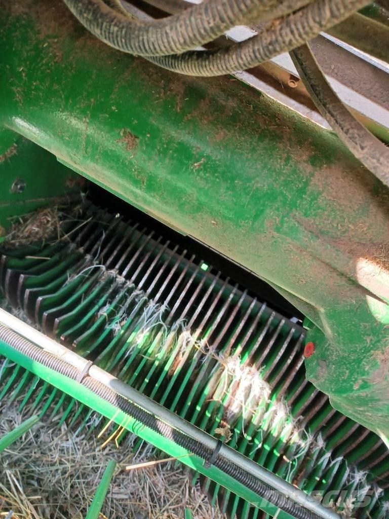 McHale V660 Presse à balle ronde