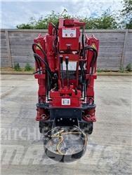 Unic URW-094 CER Mini grue