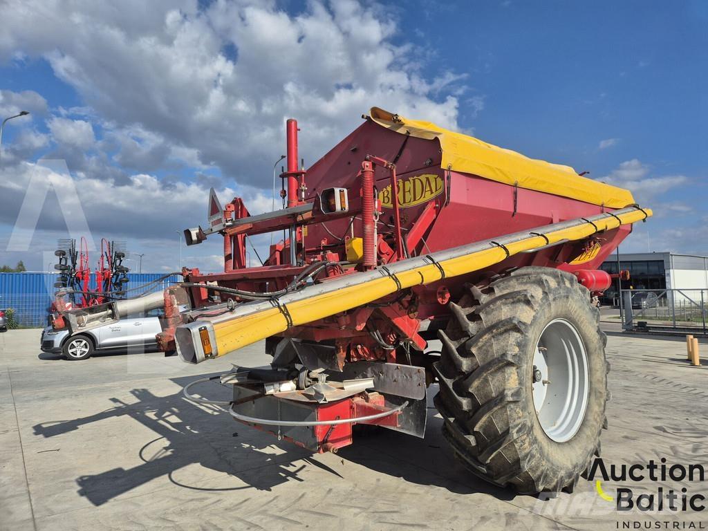 Bredal K 105 Semoir à engrais