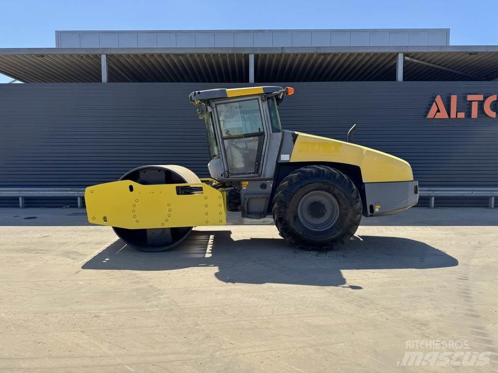 Dynapac CA3500D Rouleaux monocylindre