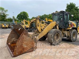 CAT 930 K Chargeuse sur pneus