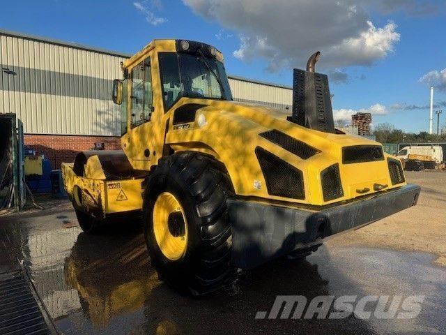 Bomag BW 216 DH-4i Rouleaux monocylindre