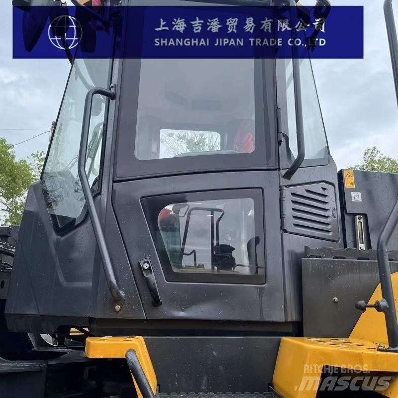 LiuGong CLG 870 H Chargeuse sur pneus