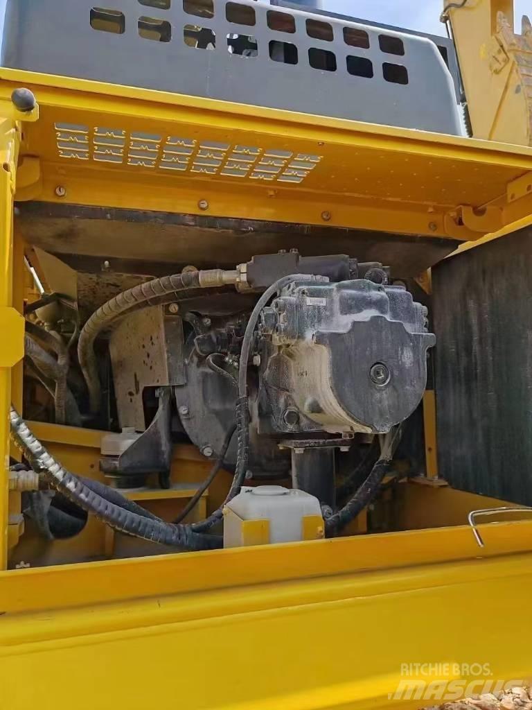 Komatsu 450LC-8 Pelle sur chenilles