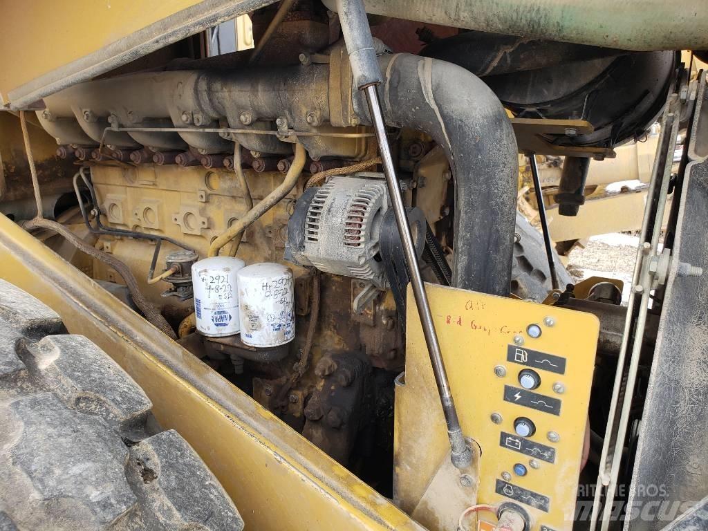 CAT CS-563E Rouleaux monocylindre
