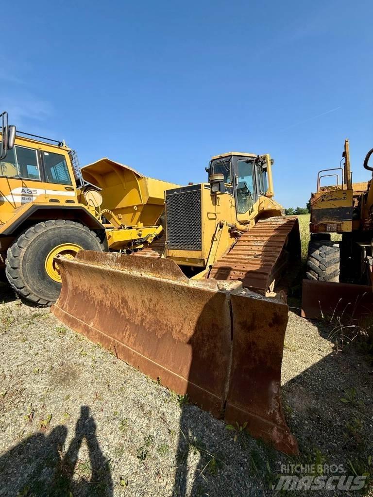CAT D 6 M LGP Bouteurs sur chenilles
