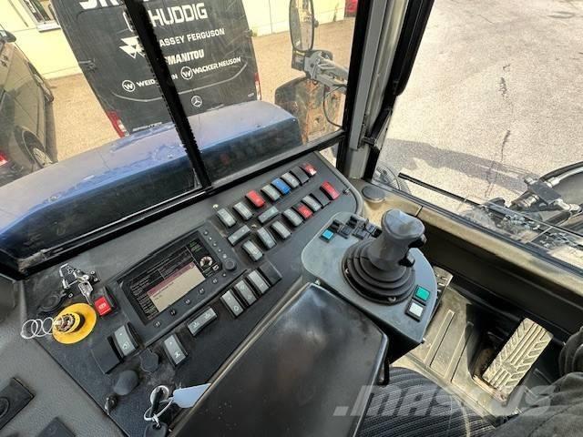 Huddig 1260B City Tractopelle