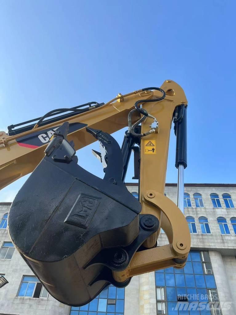 CAT 305.5E2 Pelle sur chenilles