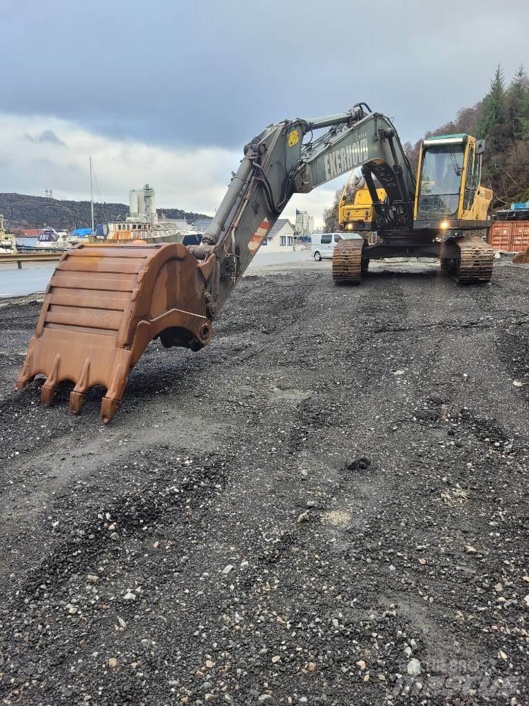 Volvo EC 240 Pelle sur chenilles