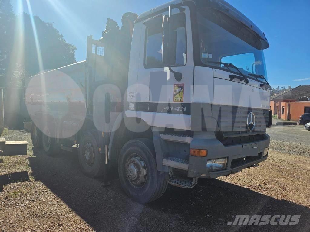 Mercedes-Benz 4143 Camion benne