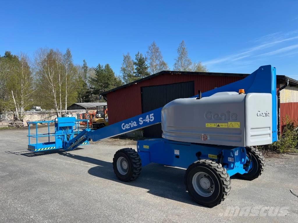 Genie S 45 Nacelles articulées