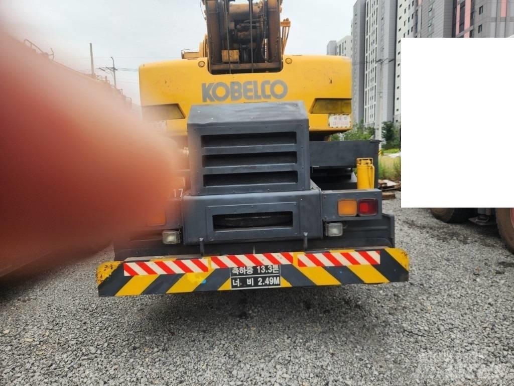 Kobelco RK 250-5 Grues mobiles