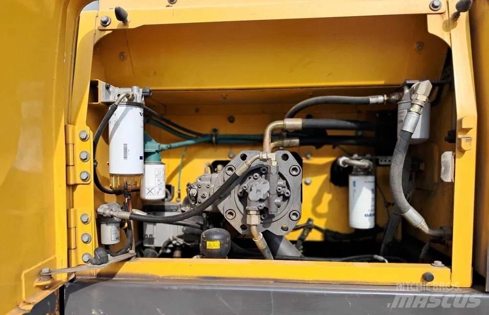 Volvo EC 300 D L Pelle sur chenilles