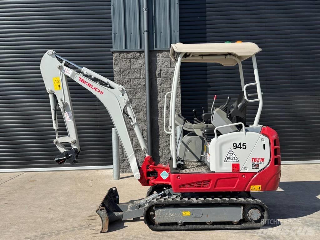 Takeuchi TB 216 Mini pelle < 7t