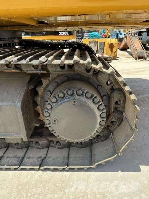 CAT 336 D Pelle sur chenilles