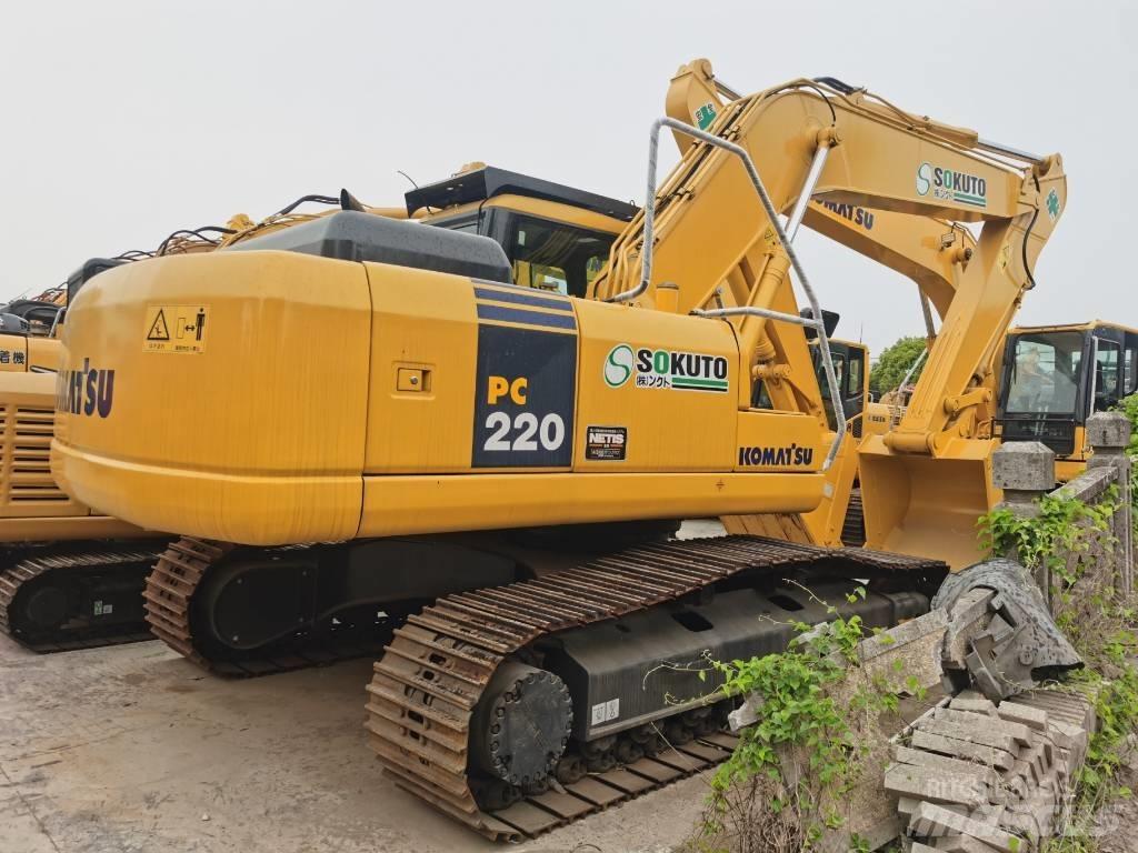 Komatsu PC 220-7 Pelle sur chenilles