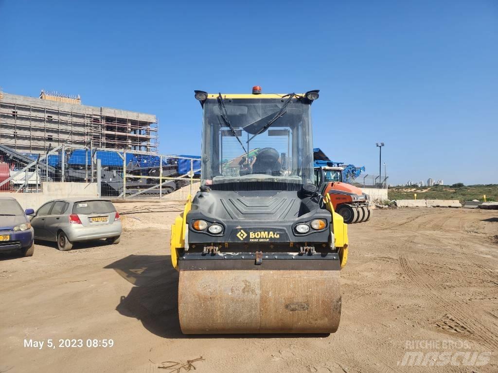 Bomag BW 154 AD-5 Rouleaux tandem