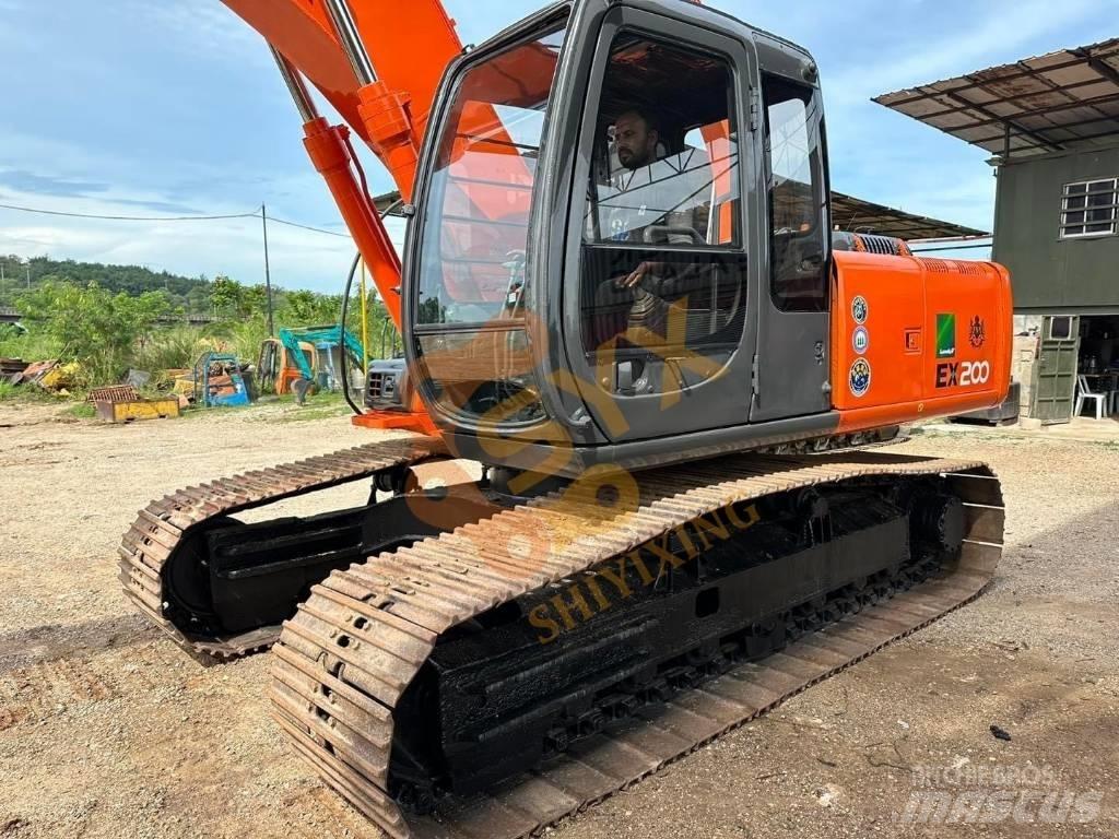 Hitachi EX 200-5 Pelle sur chenilles
