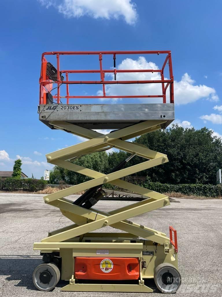 JLG 2030 ES Nacelle ciseaux