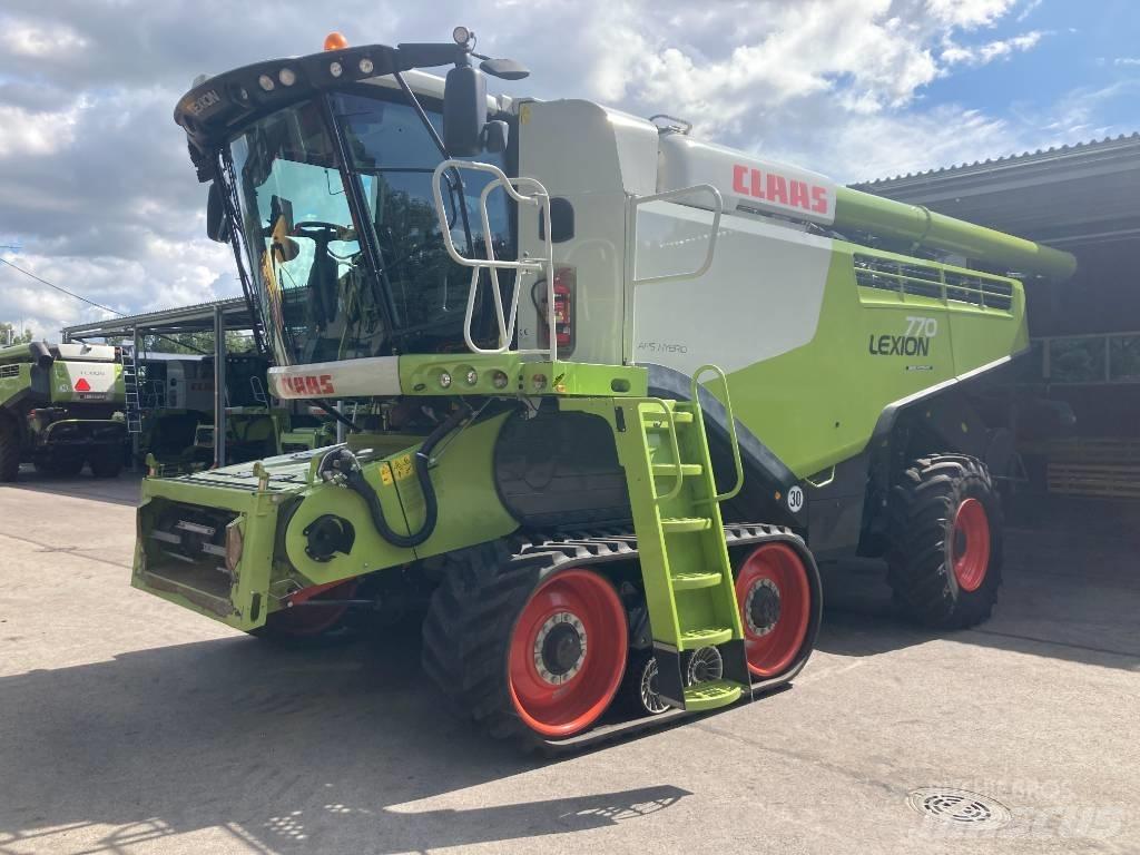 CLAAS Lexion 770 TT Moissonneuse batteuse