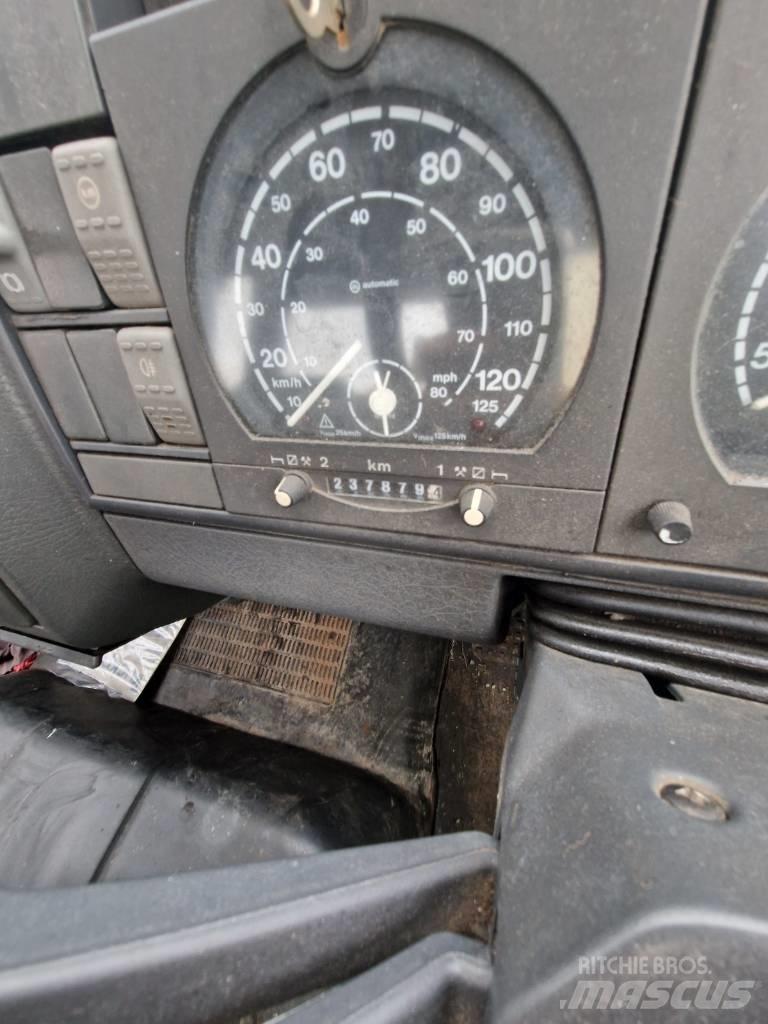 FORD 75E17 Construction - Autres