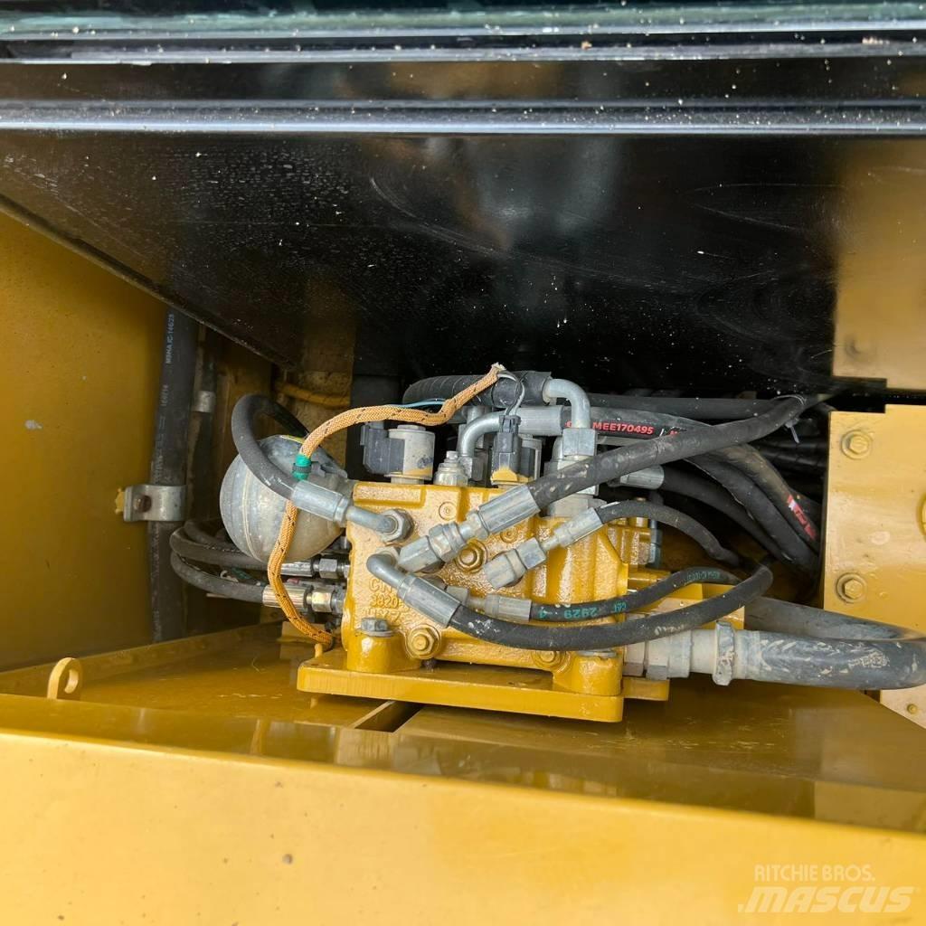 CAT 306E Mini pelle < 7t
