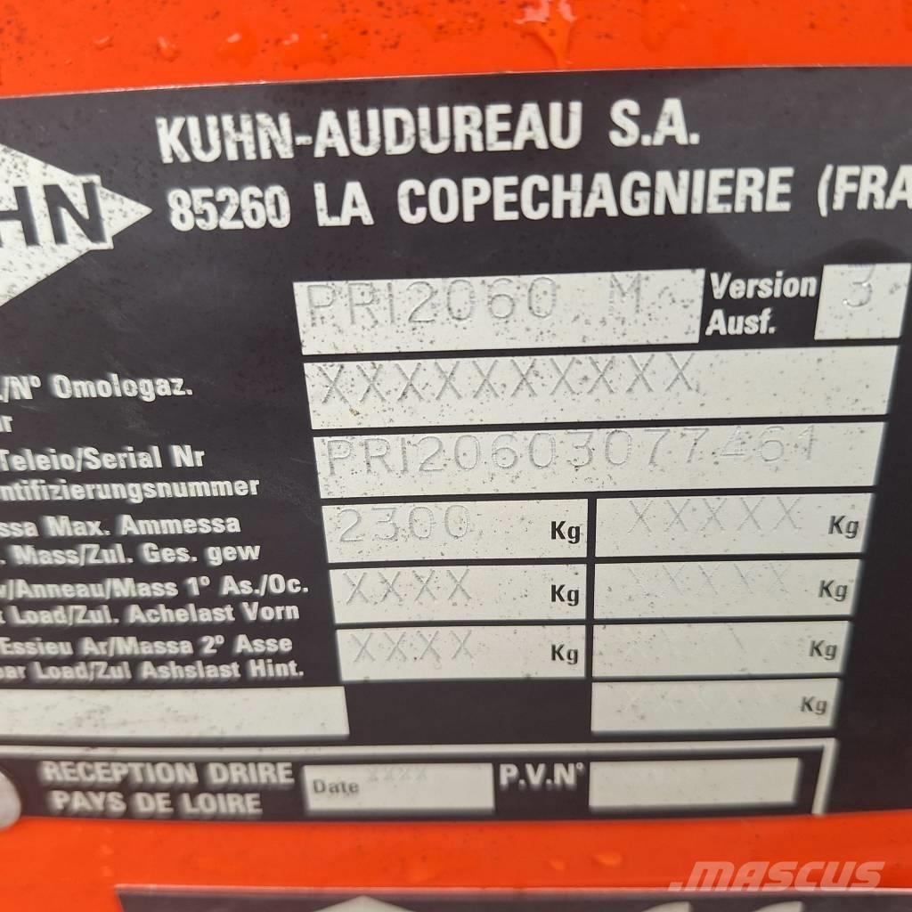 Kuhn Primor 2060 M Dérouleuse, pailleuse