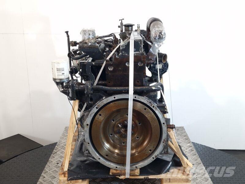 Komatsu 4D95LE-2 Moteur