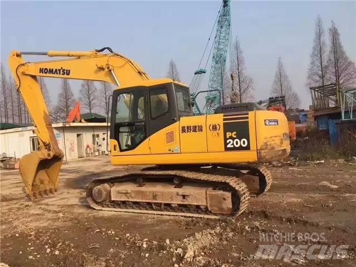 Komatsu PC 200-7 Pelle sur chenilles