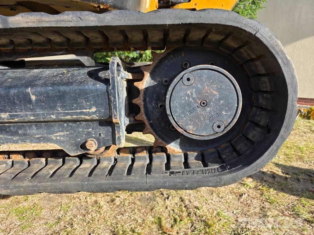 CAT 302.7 D CR Mini pelle < 7t