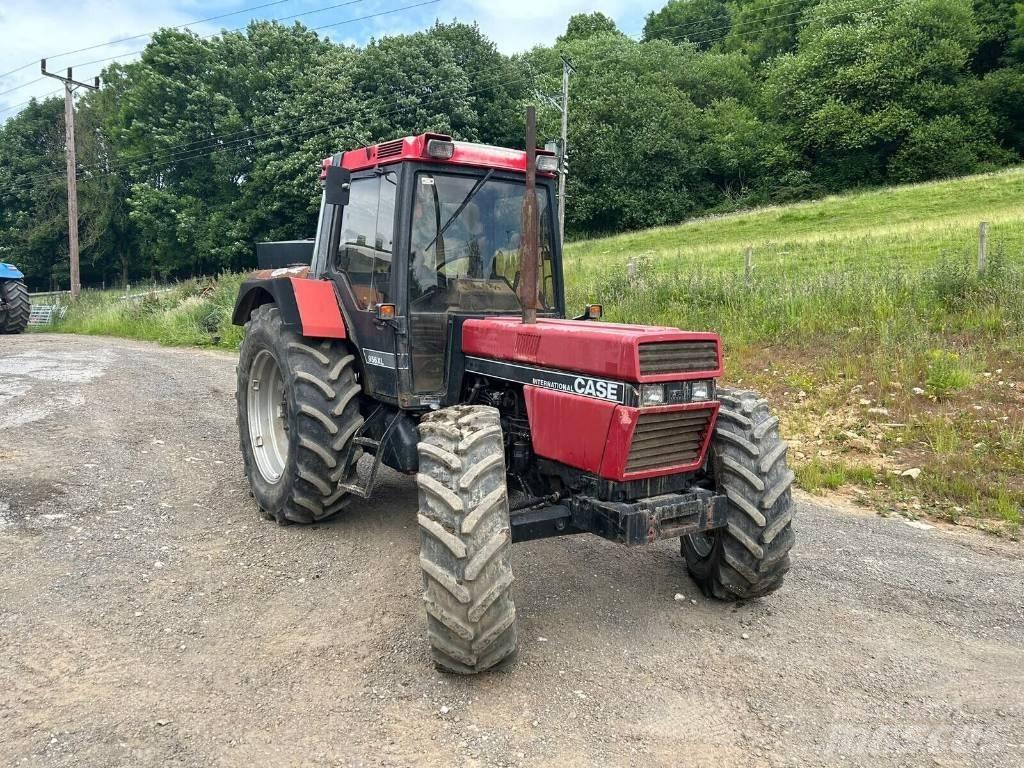 CASE 956XL Tracteur