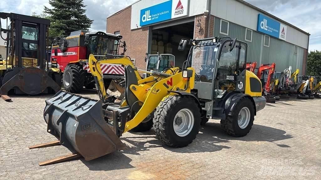 Wacker Neuson WL44 Chargeuse sur pneus