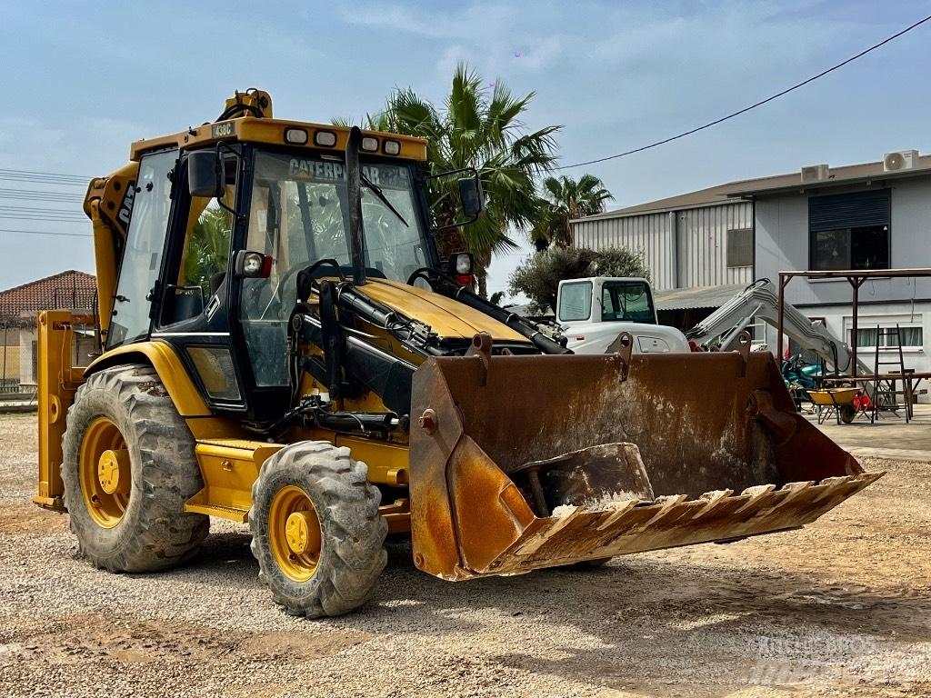 CAT 438 C Tractopelle