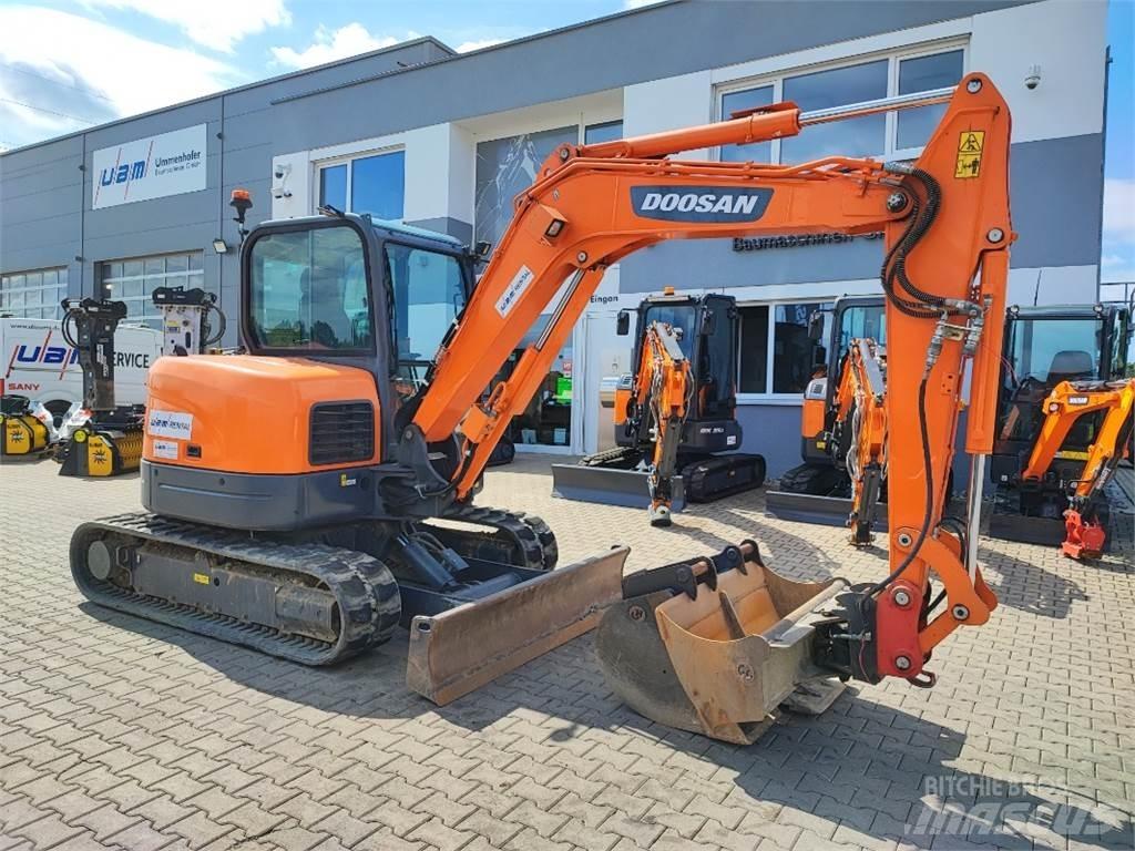 Doosan DX62R-3 Mini pelle < 7t