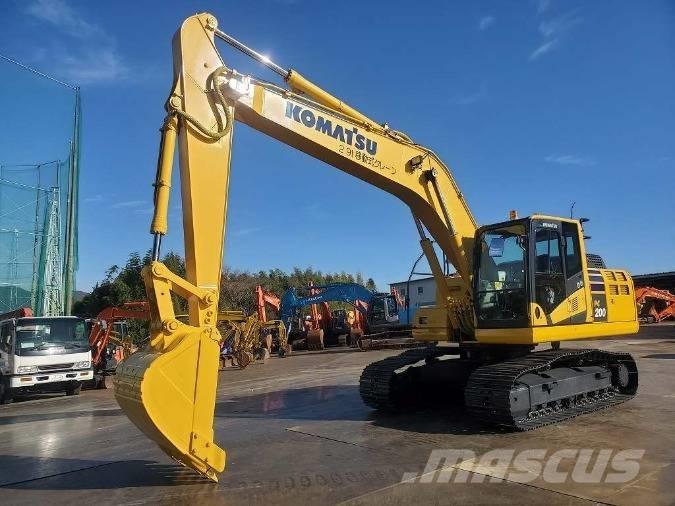 Komatsu PC 200 Pelle sur chenilles